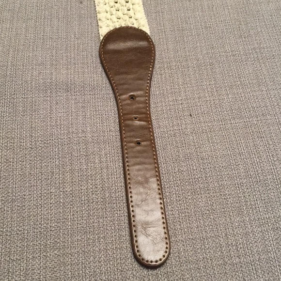 Forever 21 Woman’s Belt with Elastic Stretch M/L - Picture 4 of 10